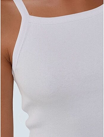 Camisola de alças básica ajustada com decote halter hiccup