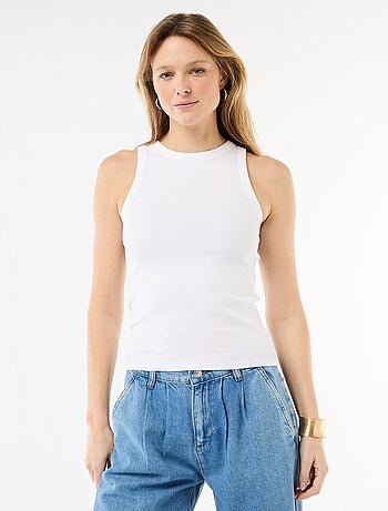 Camisola de alças cava americana