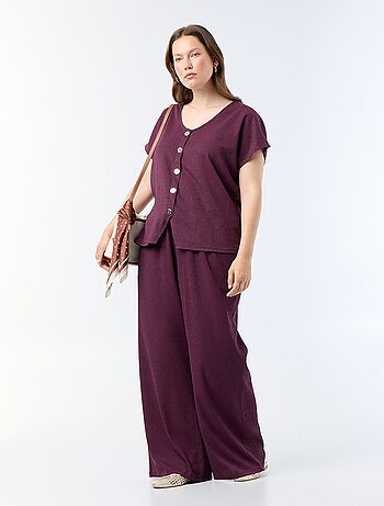 Camisola de alças com botões dourados