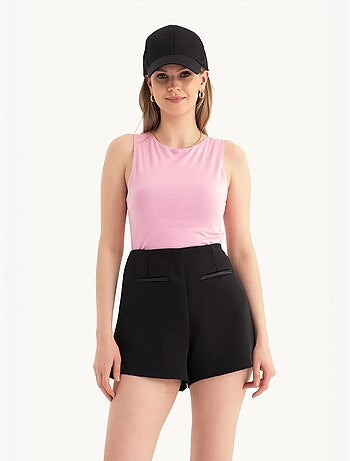 Camisola de alças curta com decote halter e recorte hiccup