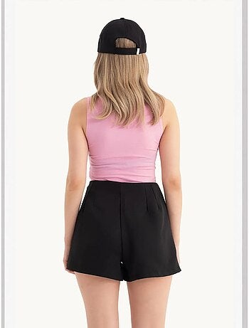Camisola de alças curta com decote halter e recorte hiccup