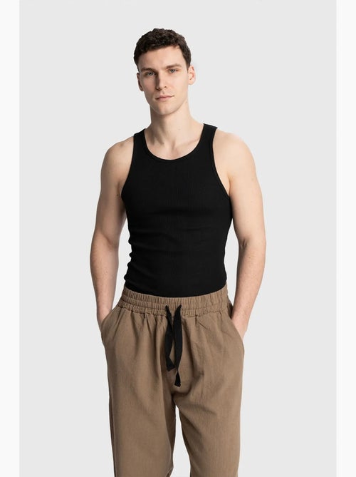 Camisola de alças gola u ajustada giesto - Kiabi Camisola de alças gola u ajustada giesto - Kiabi