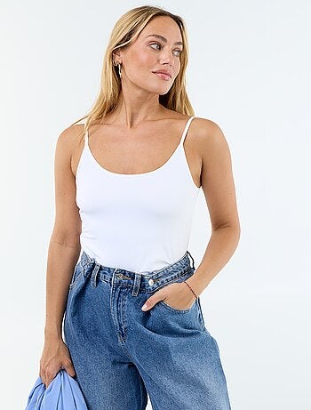 Camisola de alças lisa e elástica