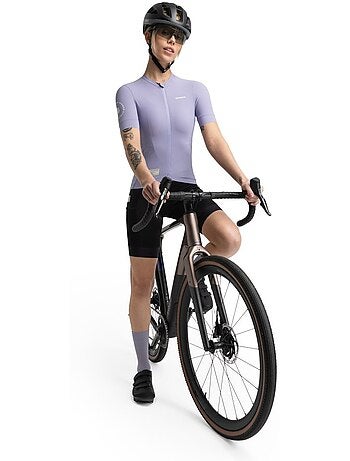 Camisola de ciclismo gravel de manga curta para mulher