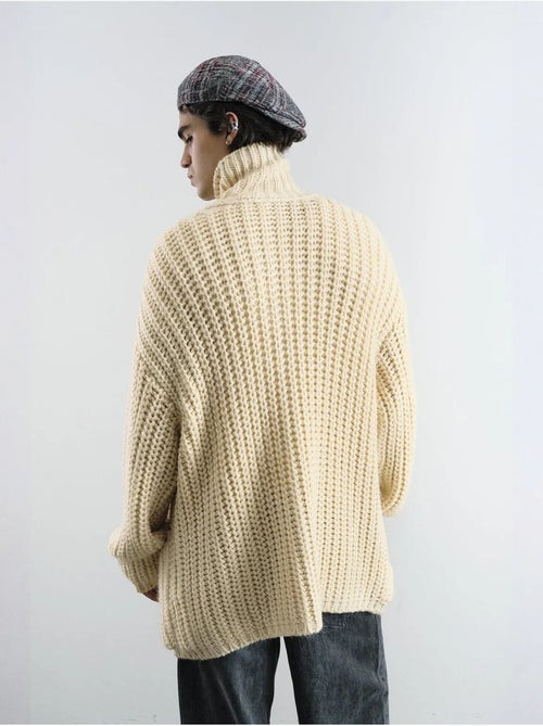 Camisola de gola alta canelada oversized com fecho de botões giesto - Kiabi Camisola de gola alta canelada oversized com fecho de botões giesto - Kiabi
