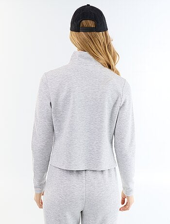 Camisola de gola alta com fecho