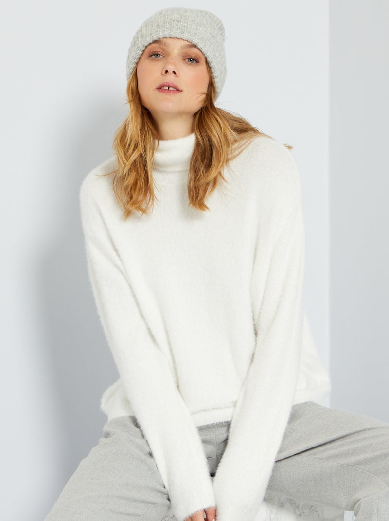 Camisola de gola alta em malha com pelo BRANCO - Kiabi