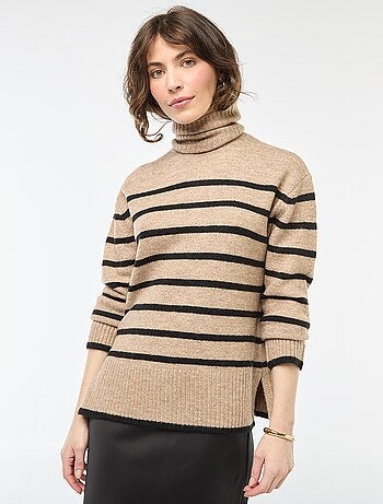Camisola de gola alta em malha grossa