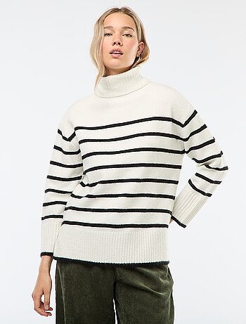 Camisola de gola alta em malha grossa