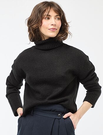 Camisola de gola alta em malha grossa