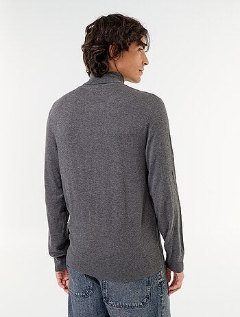 Camisola de gola alta lisa em malha fina