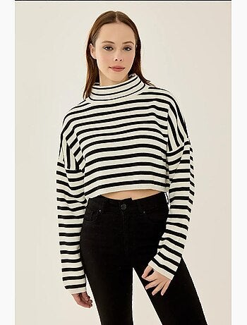 Camisola de gola alta oversize curta às riscas hiccup