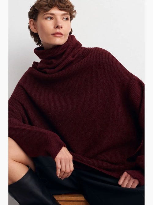 Camisola de gola alta oversized canelada dilvin - Kiabi Camisola de gola alta oversized canelada dilvin - Kiabi