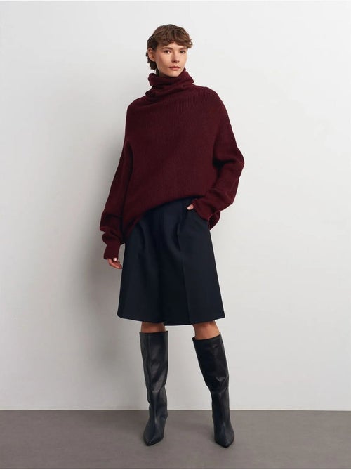 Camisola de gola alta oversized canelada dilvin - Kiabi Camisola de gola alta oversized canelada dilvin - Kiabi