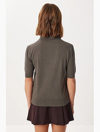 Camisola de gola polo com detalhe de cachecol istanbul