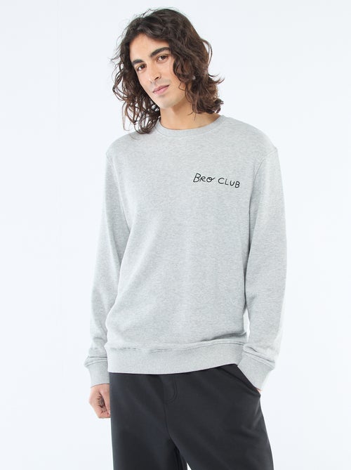 Camisola de gola redonda 'Agathe Sorlet x Kiabi' - Dia dos Namorados - Kiabi Camisola de gola redonda 'Agathe Sorlet x Kiabi' - Dia dos Namorados - Kiabi