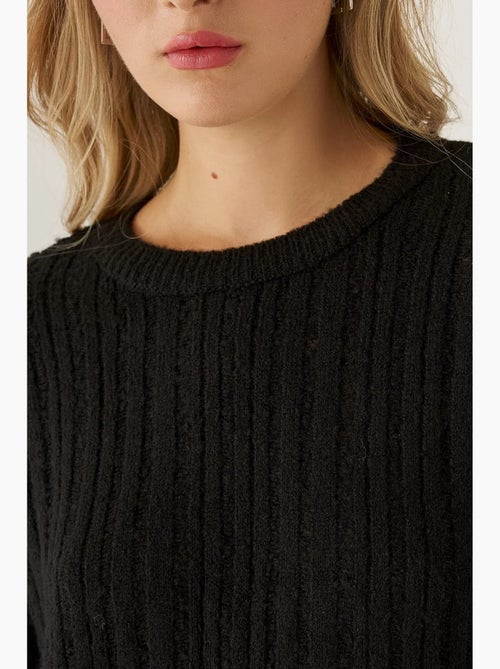 Camisola de gola redonda com ajuste descontraído hiccup - Kiabi Camisola de gola redonda com ajuste descontraído hiccup - Kiabi