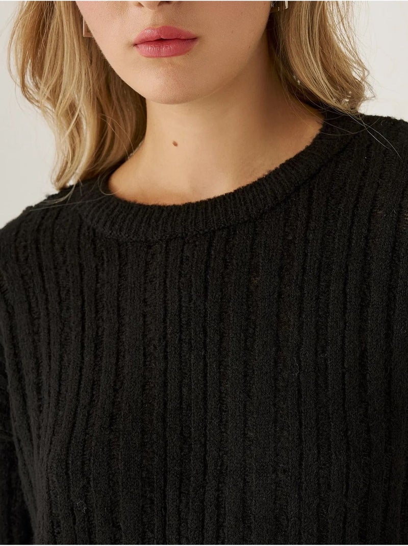 Camisola de gola redonda com ajuste descontraído Preto - Kiabi