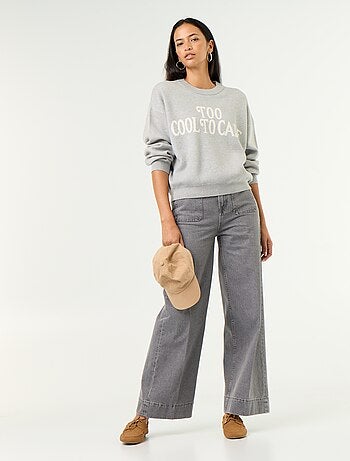 Camisola de gola redonda em malha suave com inscrição