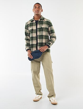 Camisola de lã com gola redonda