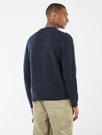 Camisola de lã com gola redonda