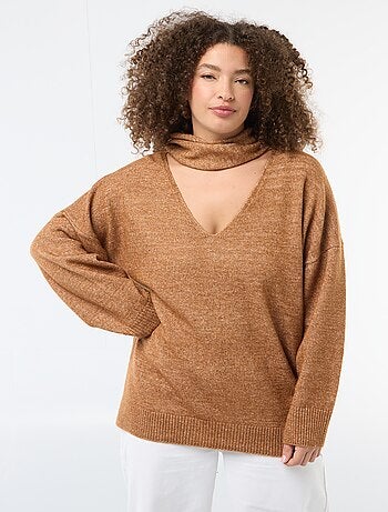 Camisola de malha com cachecol integrado