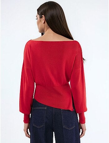 Camisola de malha com decote barco de aspeto mercerizado com detalhe de racha hiccup
