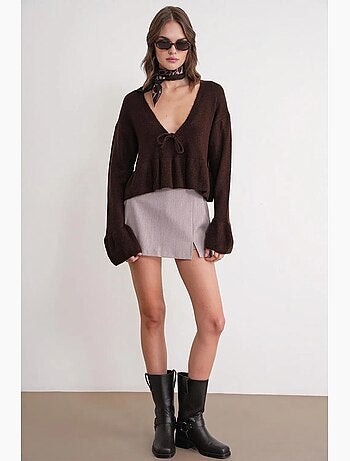 Camisola de malha com detalhe de laço, folhos e decote em v mixray