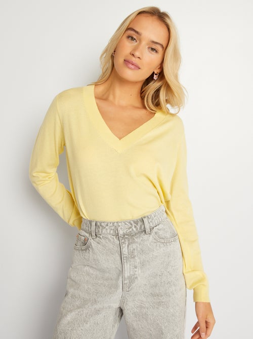 Camisola de malha com gola em bico - Kiabi