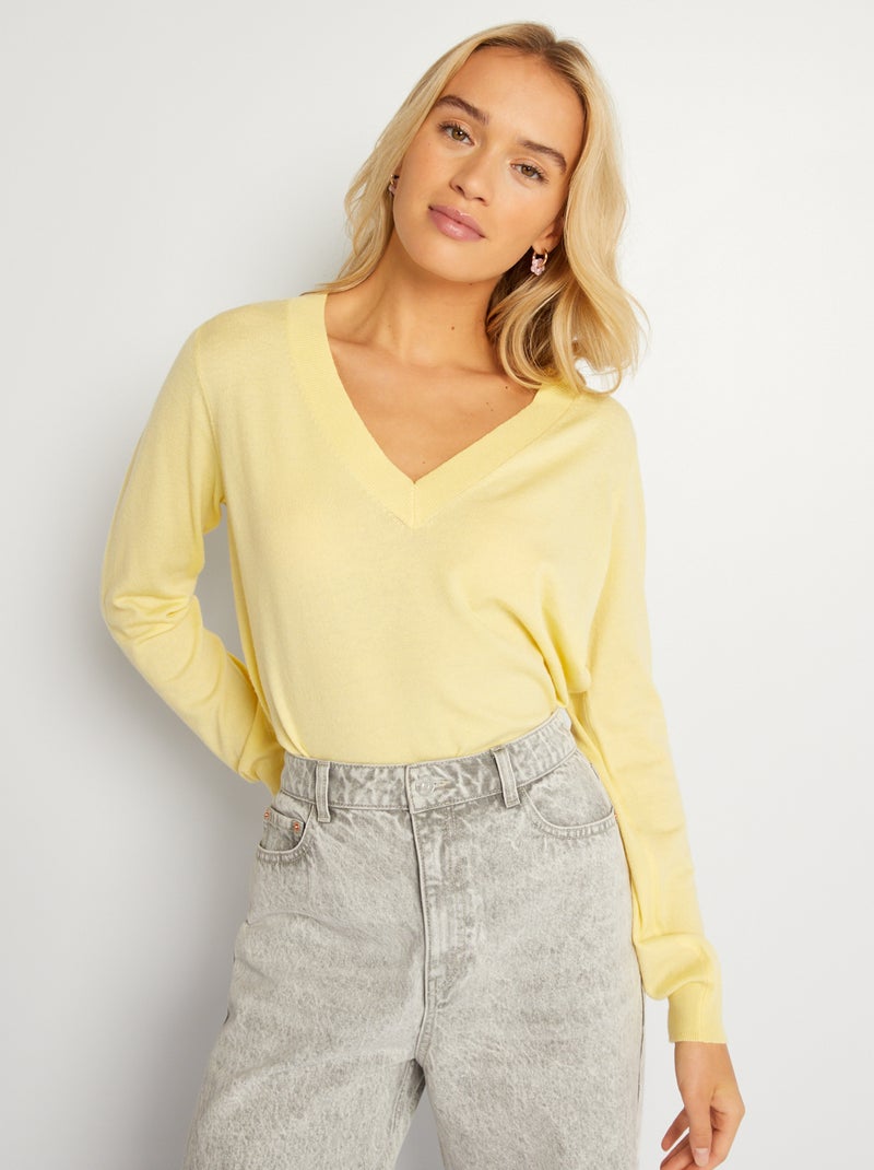 Camisola de malha com gola em bico Amarelo - Kiabi