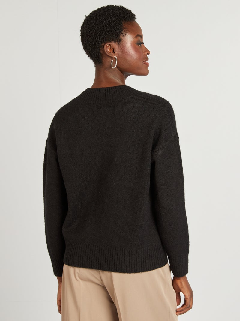 Camisola de malha com gola em bico PRETO - Kiabi