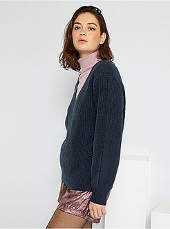 Camisola de malha com gola em V - Kiabi