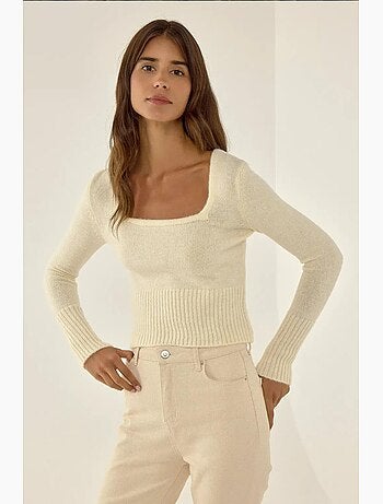 Camisola de malha com gola quadrada e detalhe canelado