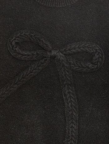 Camisola de malha com nó de malha torcida na frente