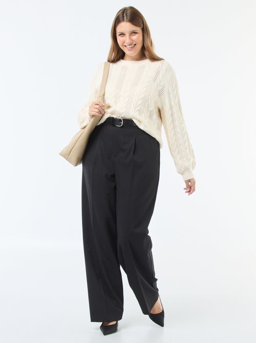 Camisola de malha com torças e detalhes abertos com gola redonda - Kiabi