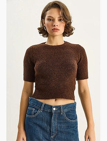Camisola de malha cropped com decote redondo e manga curta lucci