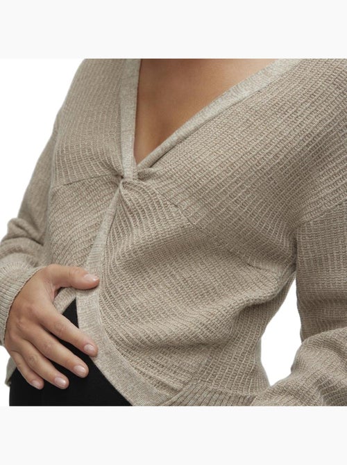 Camisola de Malha de Gravidez Bege para Mulher Mamalicious Lems - Kiabi Camisola de Malha de Gravidez Bege para Mulher Mamalicious Lems - Kiabi