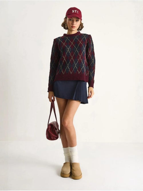 Camisola de malha de mulher com decote redondo e padrão losango lucci - Kiabi Camisola de malha de mulher com decote redondo e padrão losango lucci - Kiabi