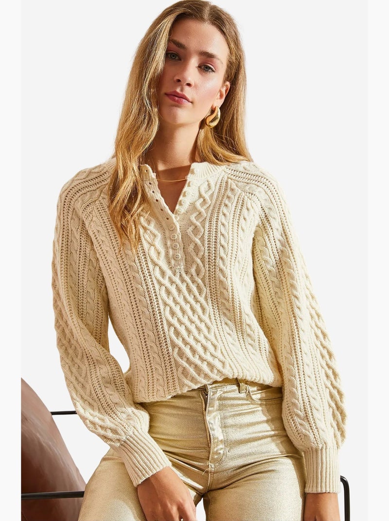 Camisola de malha entrançada com botões lucci Creme - Kiabi