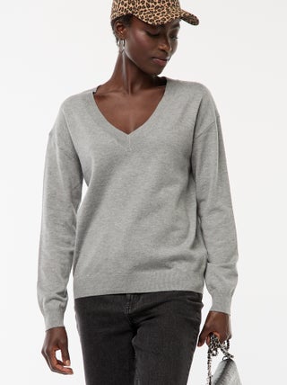 Camisola de malha fina com decote em bico