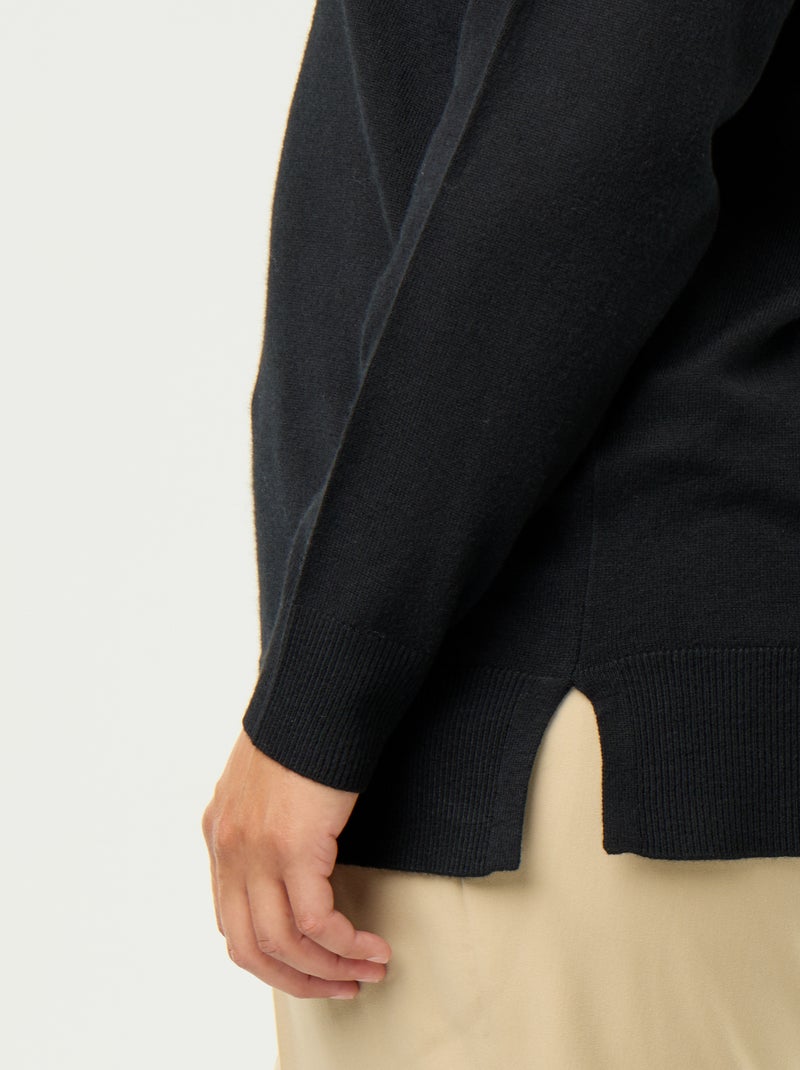 Camisola de malha fina com gola em V Preto - Kiabi