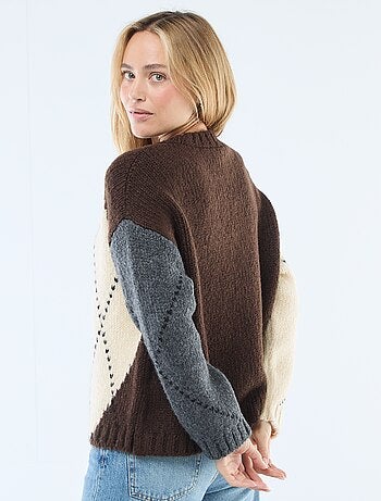 Camisola de malha grossa com estampado de losangos