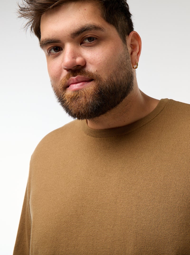 Camisola de malha lisa com gola redonda Castanho - Kiabi