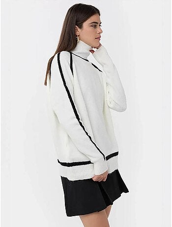 Camisola de malha oversized com detalhe contrastante hiccup