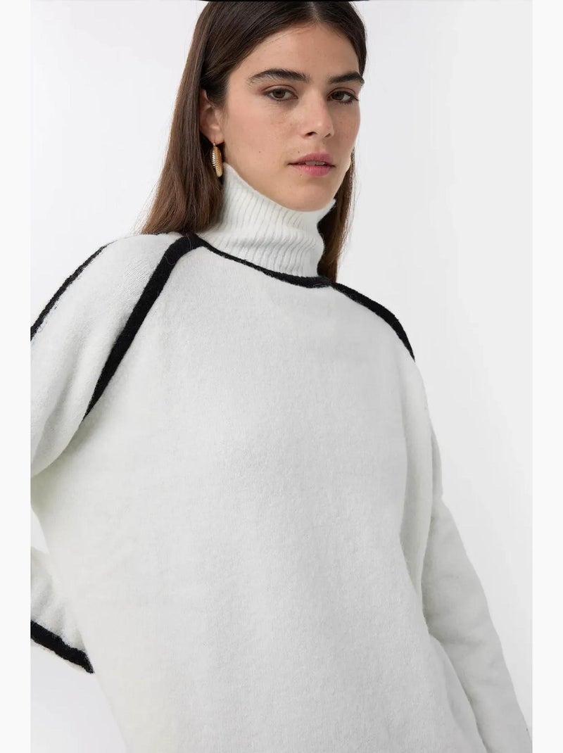 Camisola de malha oversized com detalhe contrastante hiccup Branco - Kiabi