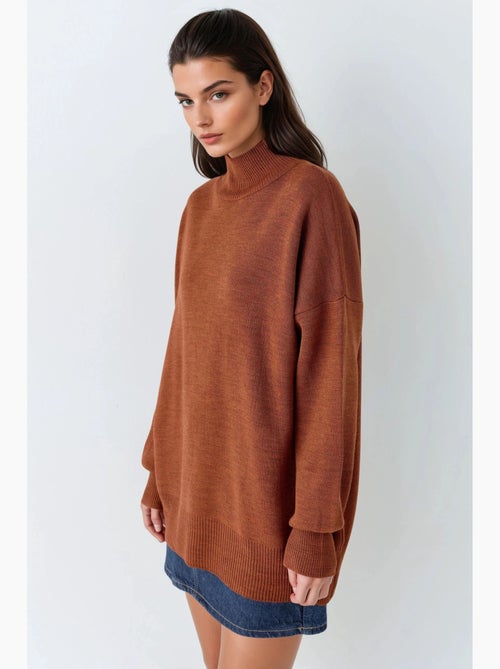 Camisola de malha oversized com meia gola alta my fashion - Kiabi Camisola de malha oversized com meia gola alta my fashion - Kiabi