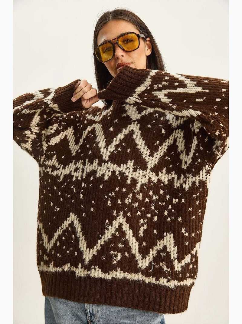 Camisola de malha oversized com padrão étnico lucci Castanho - Kiabi