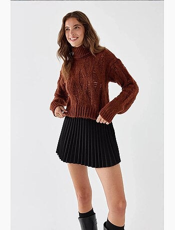 Camisola de malha texturada com gola alta hiccup