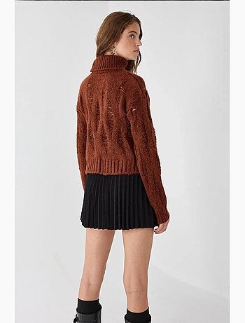 Camisola de malha texturada com gola alta hiccup