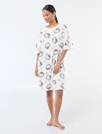 Camisola de noite tipo t-shirt 'Hello Kitty'